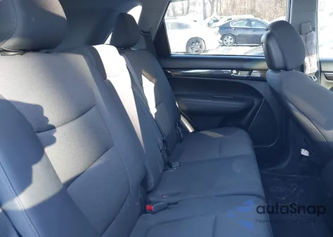 2013 Kia Sorento Lx из США, поврежденный, VIN 5XYKT3A13DG378628